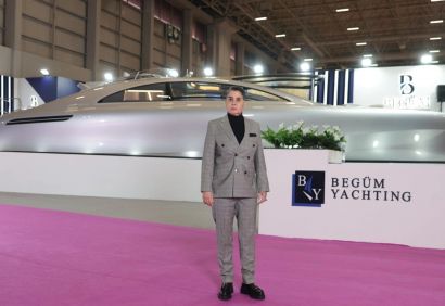 Mercedes Benz continues to introduce its motor yachts